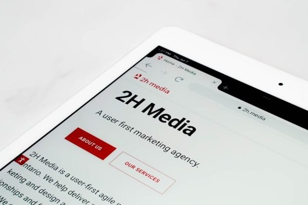 graphical user interface, website